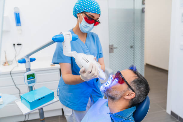 Best Weekend Emergency Dentist in Hainesvle, IL